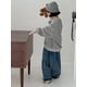 thumbnail image 3 of Suéter para niño y niña, otoño 2024, estilo coreano, rayas, etiquetado, cuello redondo, ocio, cómodo, moderno, lindo, simple, 3 of 5