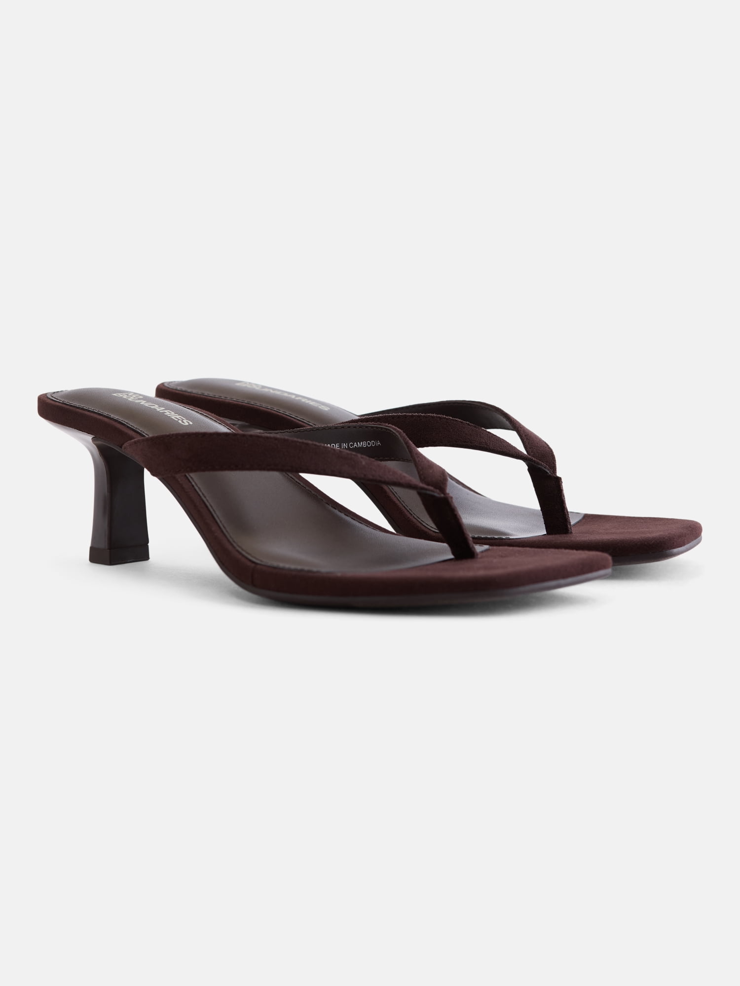 No Boundaries Women's Kitten Heel Thong Sandals
