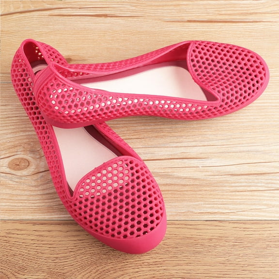 WHAMVOX FRCOLOR Beach Shoes 1 Set Breathable Cool Durable Simple Hollow Plastic Shallow Flat Leisure Shoes for Outdoor Red 36 Yard