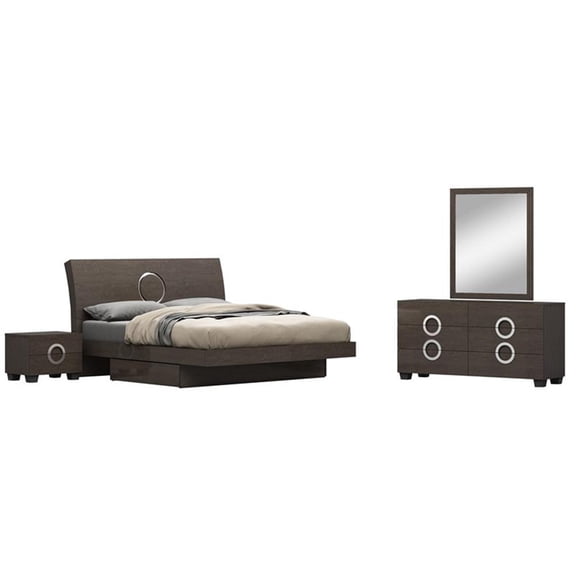 Titan Furnishings Rita 4-Piece Wood California King Bedroom Set in Gray