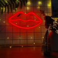 thumbnail image 2 of Letreros de luz de neón de labios Luz de pared de neón con batería o lámpara que funciona con USB que se iluminan para el hogar, la habitación de los niños, el bar, la fiesta festiva, la decoración de Feliz Sencillez, 2 of 5