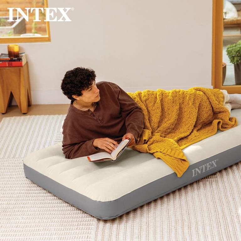 Intex Dura-Beam Standard Series Twin Size Air Mattress with Built