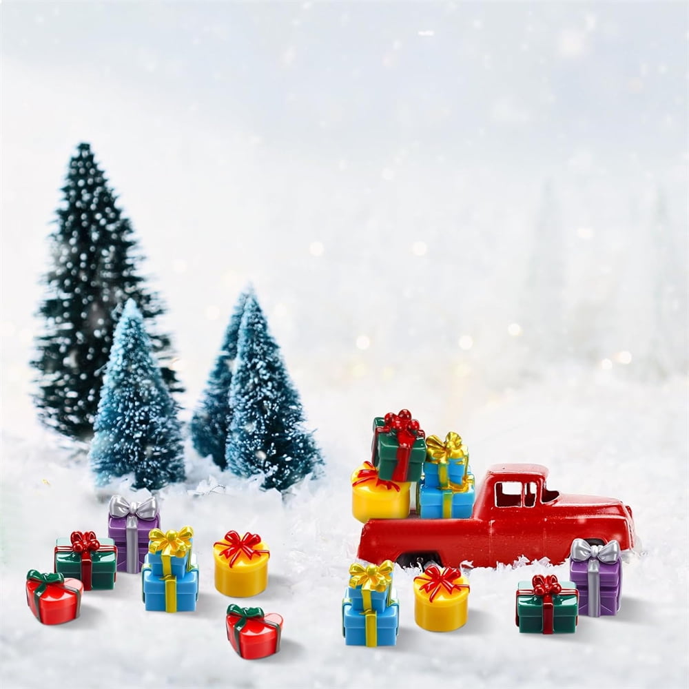 NOGIS Christmas Miniature Gift Boxes Ornaments,50 Pcs Christmas Tree Mini Resin Presents Charms for Craft Dollhouse and Xmax Mini Decorations (Style B)
