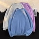 thumbnail image 4 of Sudaderas de pareja de cuello redondo sólido para mujer Sudadera coreana de manga larga con hombros caídos 2023 Suéteres casuales sueltos de gran tamaño para mujer, 4 of 5
