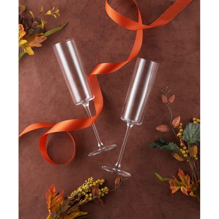 JoyJolt Layla White Wine Glasses, Set of 4 Italian Glasses,  13.5 oz Clear – Made in Europe: Wine Glasses