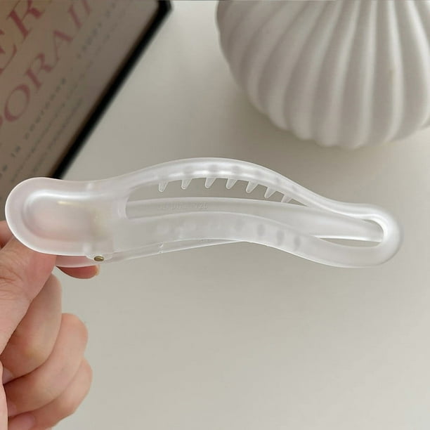 Pinzas planas para el cabello para mujeres y niñas. Pinzas planas de garra y pinzas para el cabello grueso. Pinzas de mandíbula. Accesorios para peinar el cabello. Una horquilla.