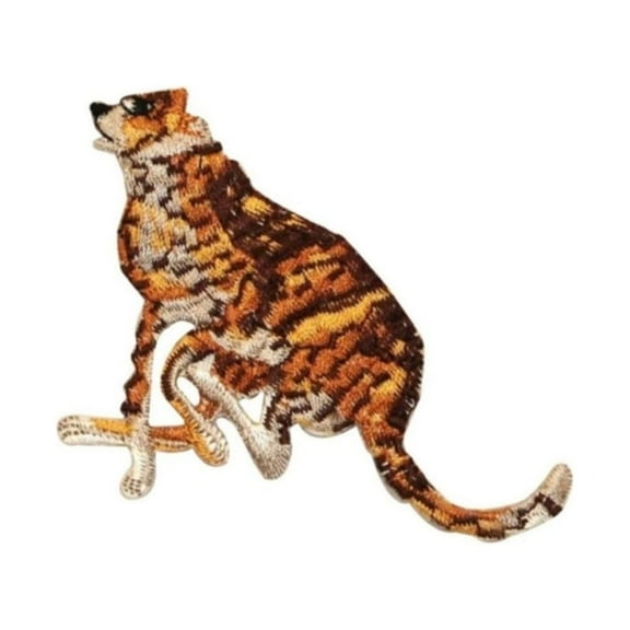 ID 0674A Cheetah Running Patch Hunting Zoo Safari Embroidered Iron On Applique
