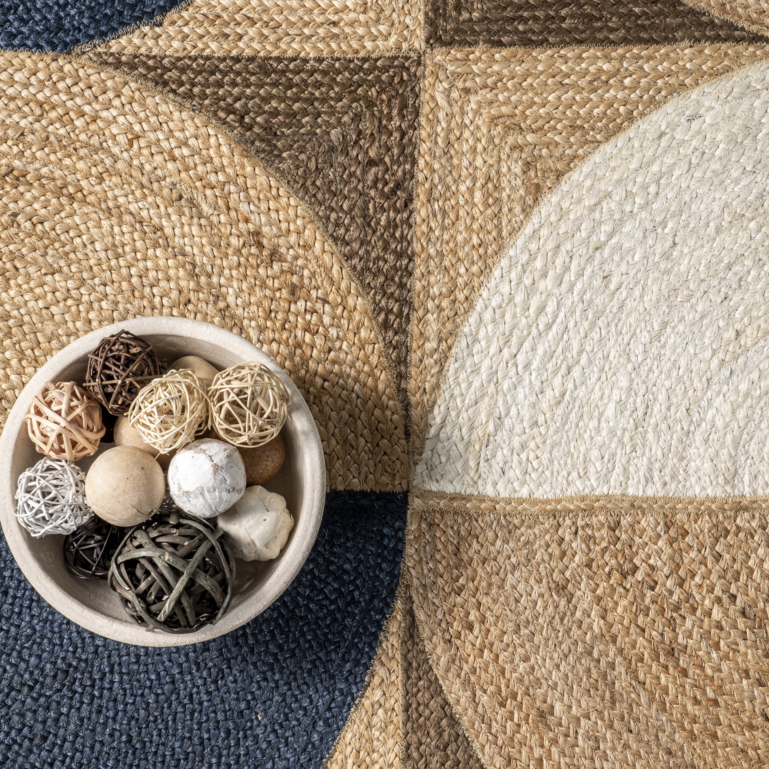 nuLOOM Traci Contemporary Circles Jute Blend Area Rug, 4' x 6', Natural