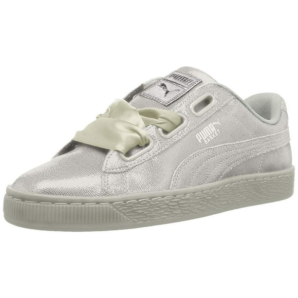 low top lace up sneakers puma