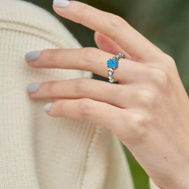 Bague Ovale Blanche Opale Lune Style Rétro avec Zirconia pour Amateurs de Bijoux Uniques