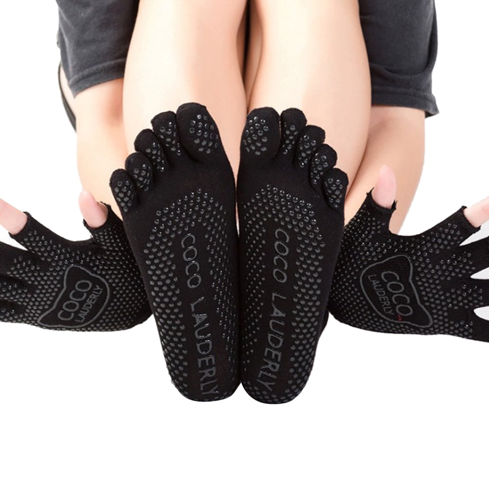 Yoga glove and sock set 