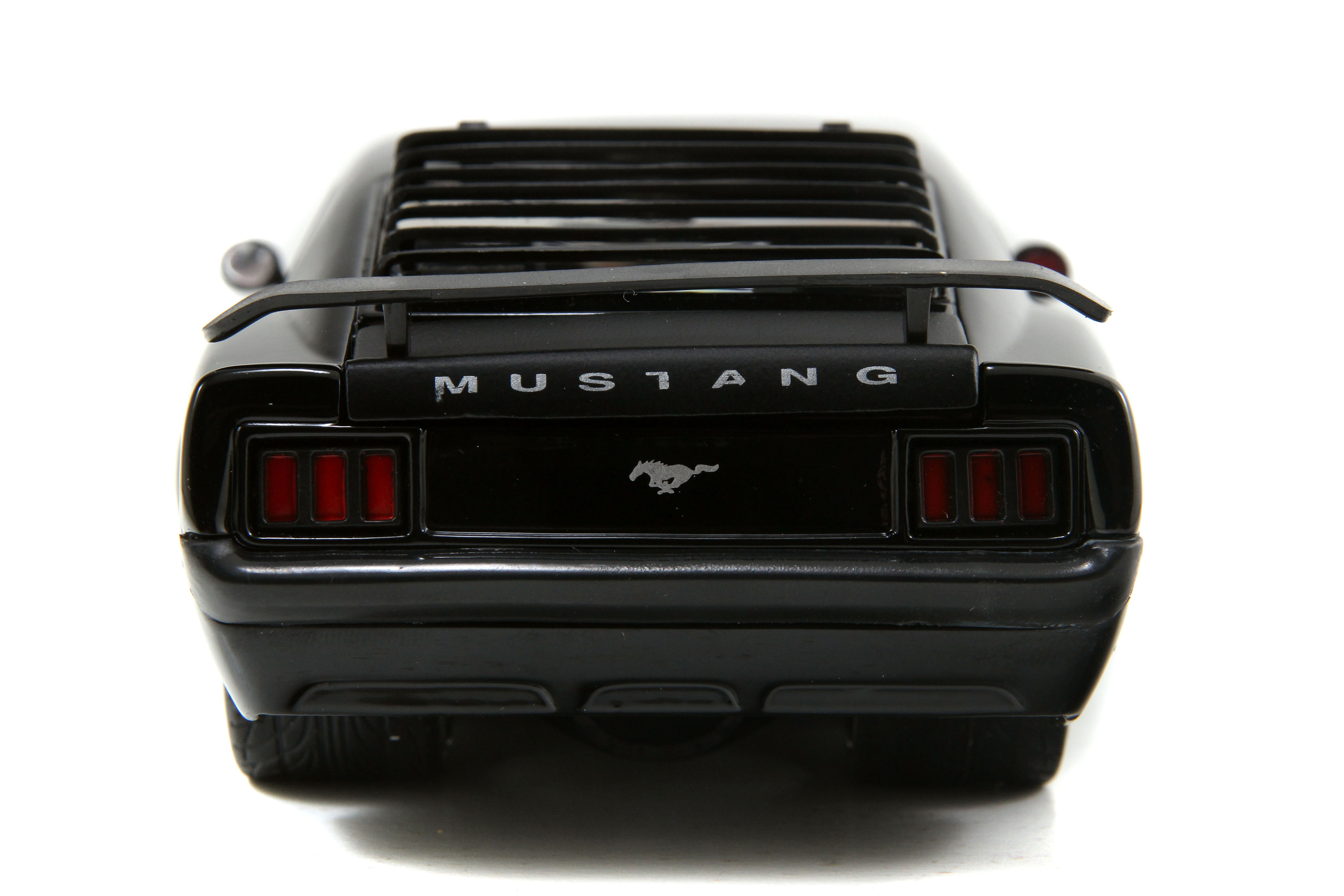 Big Time Muscle 1:24 1970 Ford Mustang Boss 429 Die-cast Car Black Red Play Vehicles(Selections May Vary)