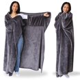 thumbnail image 1 of Manta portátil Super Blanky gris oscuro para mujeres y hombres, 1 of 8