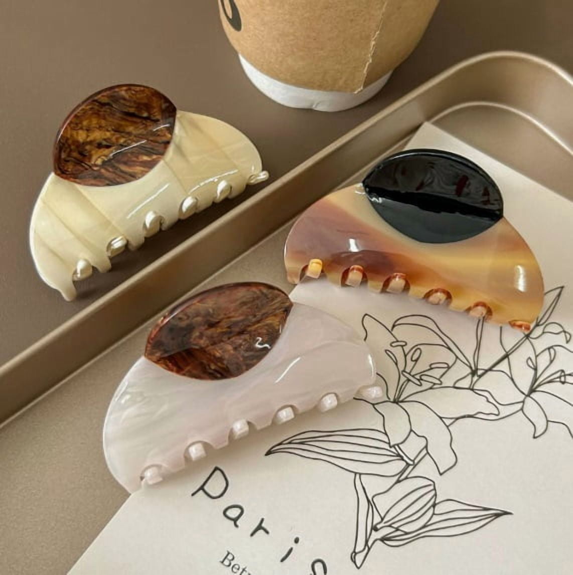 Stylish Acetate Shark Hair Clip - Strong Grip for All Hair Types, Perfect for Daily Wear and Special Occasions