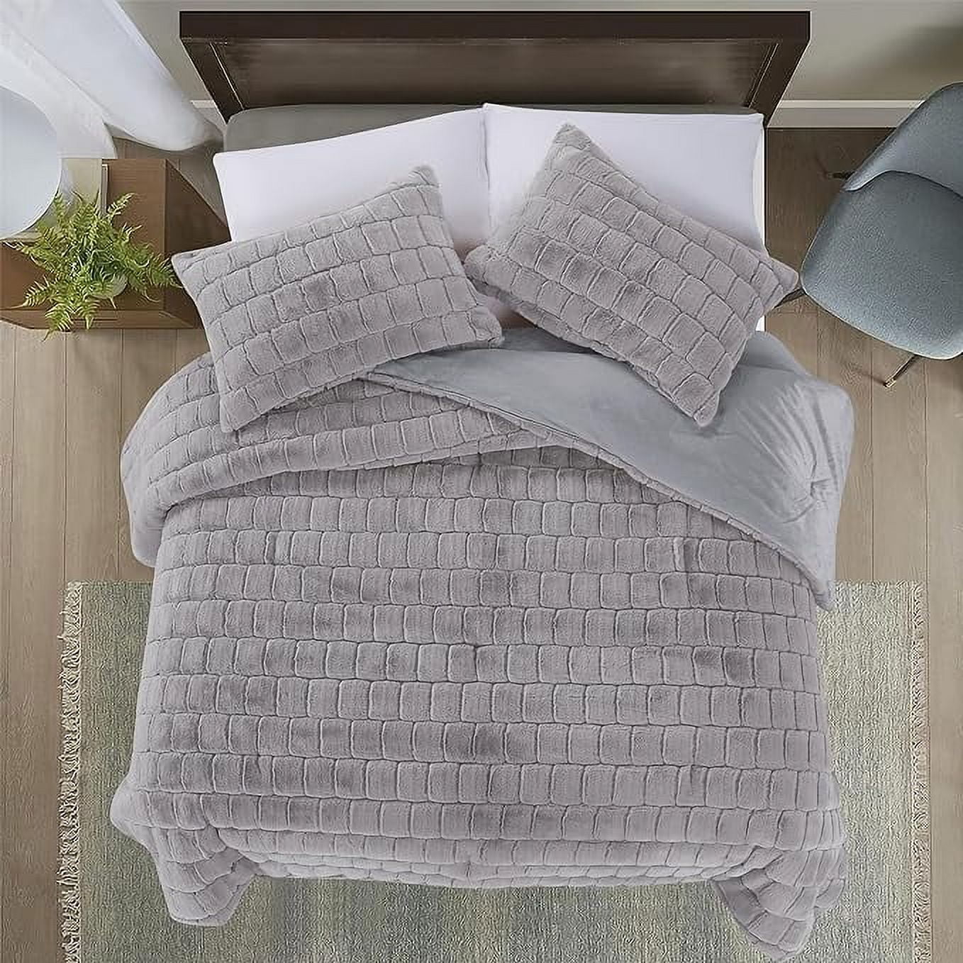 Elegant Comfort Bedding Set 3-Piece Faux Rabbit Fur Comforter Set - All Season Warm Down Alternative , Plush Micro-Mink 3PC Bedding Set with Matching Shams, King, Gray