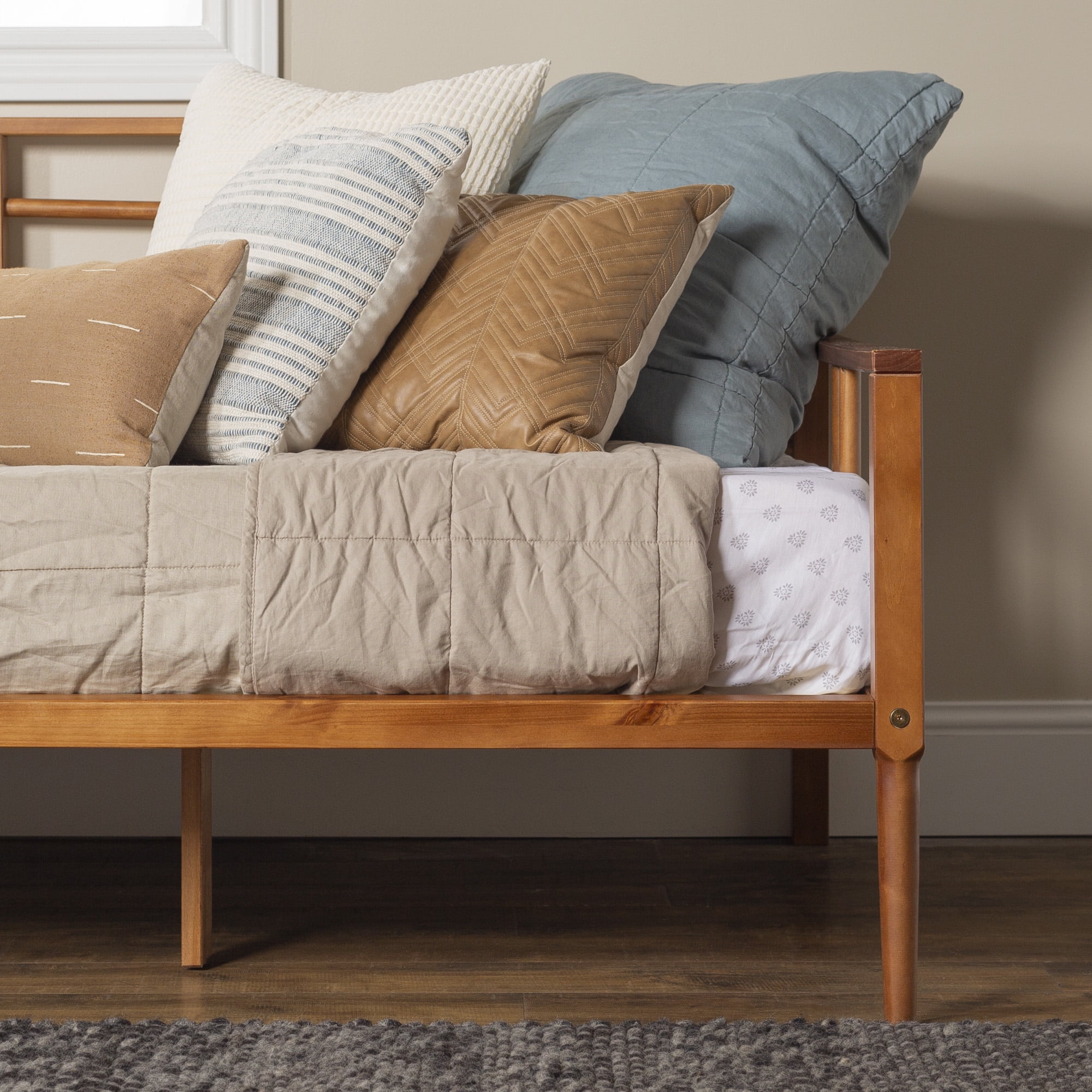 Walker Edison Mid-Century Miller Solid Wood Spindle Daybed, Caramel