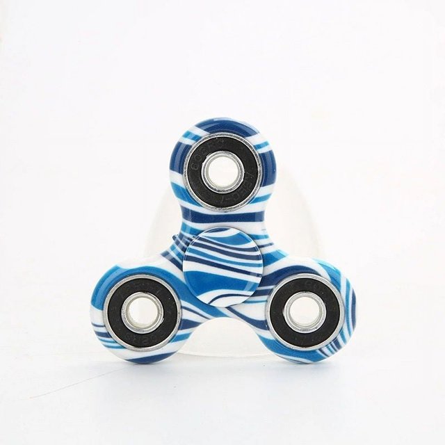 Paquete de 5, juguetes iluminados para fiestas de cumpleaños para niños y adultos, rellenos a granel que brillan en la oscuridad, regalos de devolución, premios para el aula para niños
