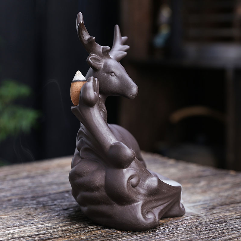 Creative Deer Backflow Incense Burner Purple Clay Waterfall Reflux Incense Holder Aromatherapy Handicraft for Home Decoration