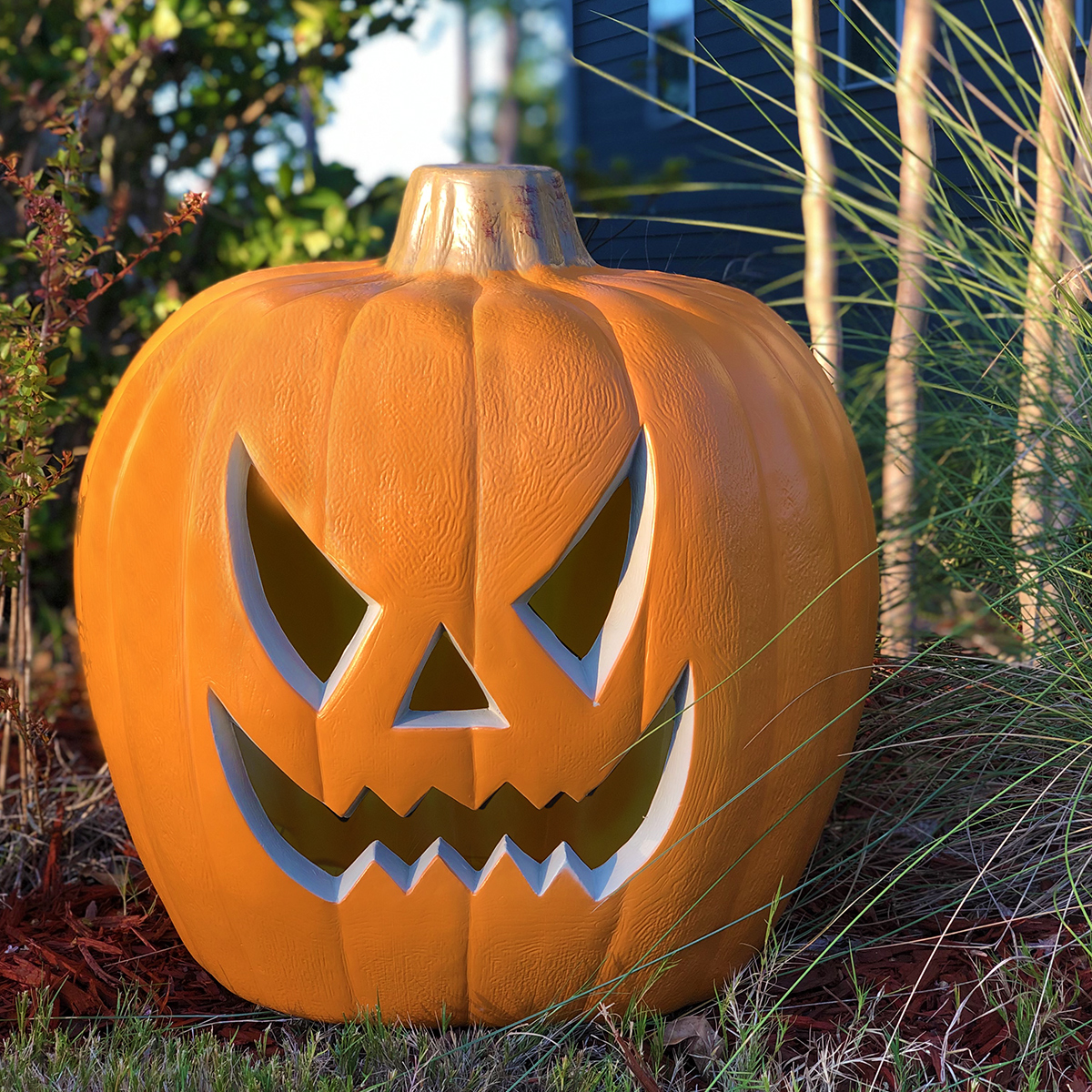 Box Of 4 Orange Pumpkin A19 Light Bulbs – 25W For Halloween & Party Decor, E26 Base