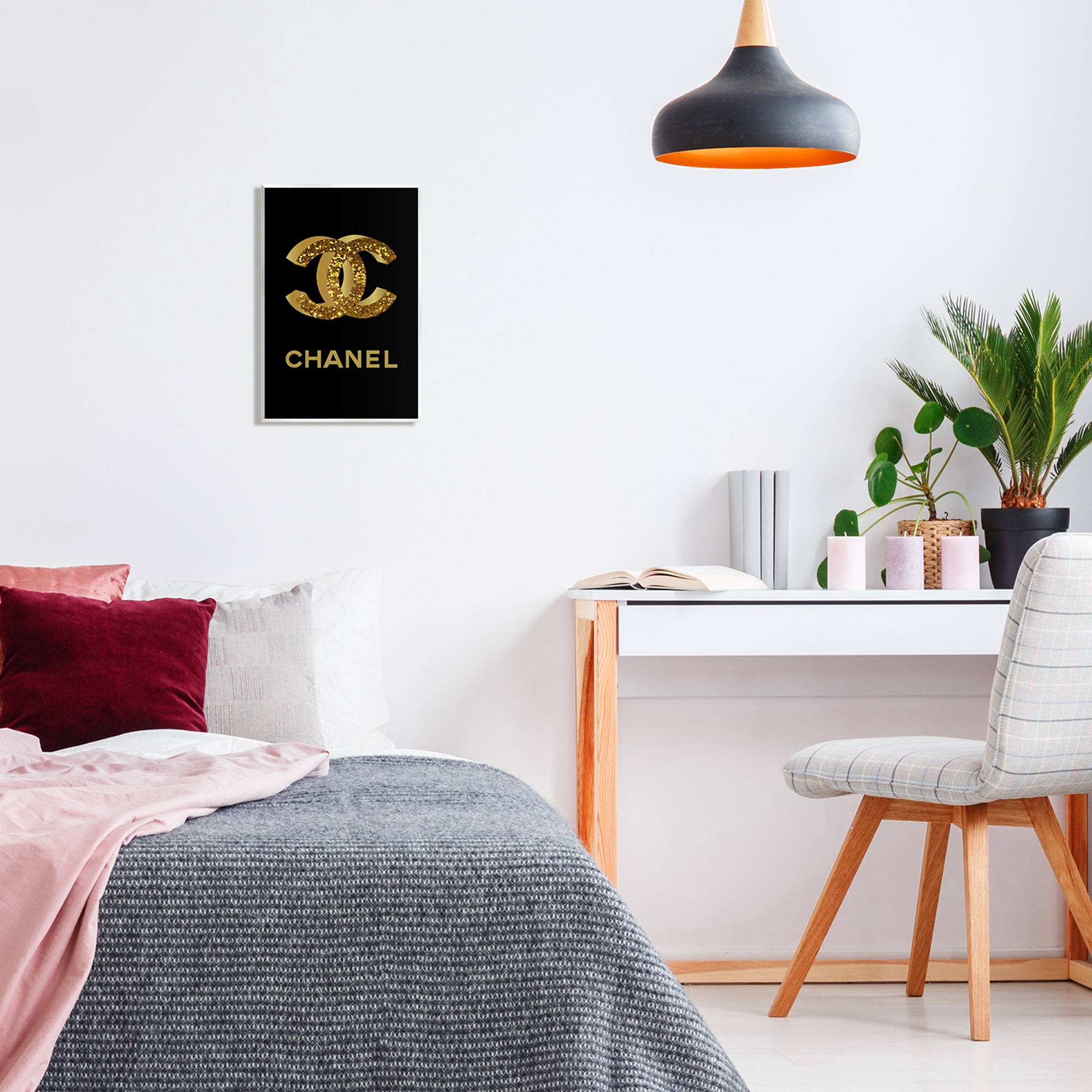 Stupell Industries Gleaming Fashion Brand Logo Typography Painting Unframed Art Print Wall Art, 10 x 15