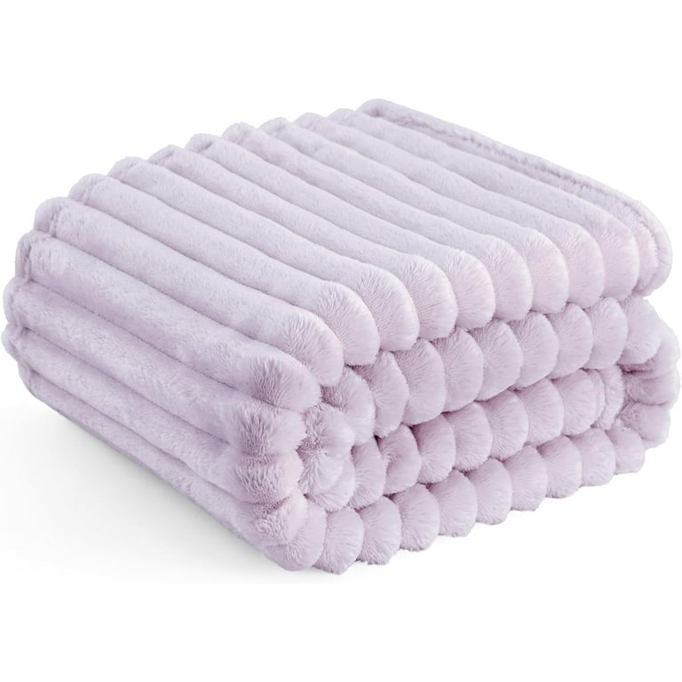 Cute small blankets hotsell