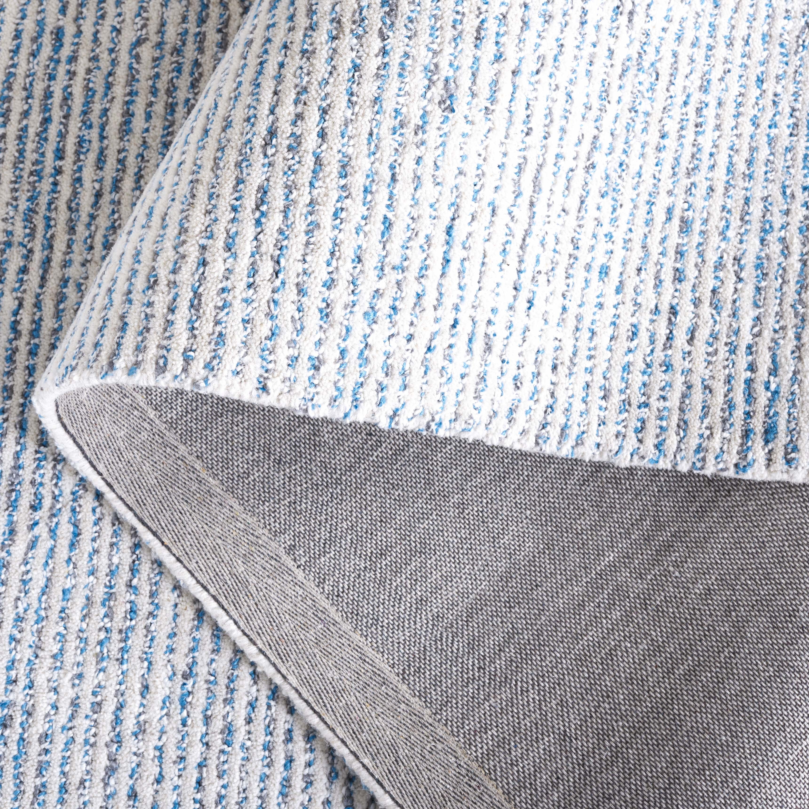 SAFAVIEH Abstract Rumen Solid Color Area Rug, Blue/Gray, 6' x 6' Square