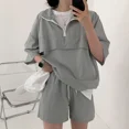 thumbnail image 4 of Conjunto de 2 piezas de polo y pantalones cortos de manga corta con cremallera y cuello alto para mujer, ropa deportiva informal de verano a la moda para parejas, 4 of 5