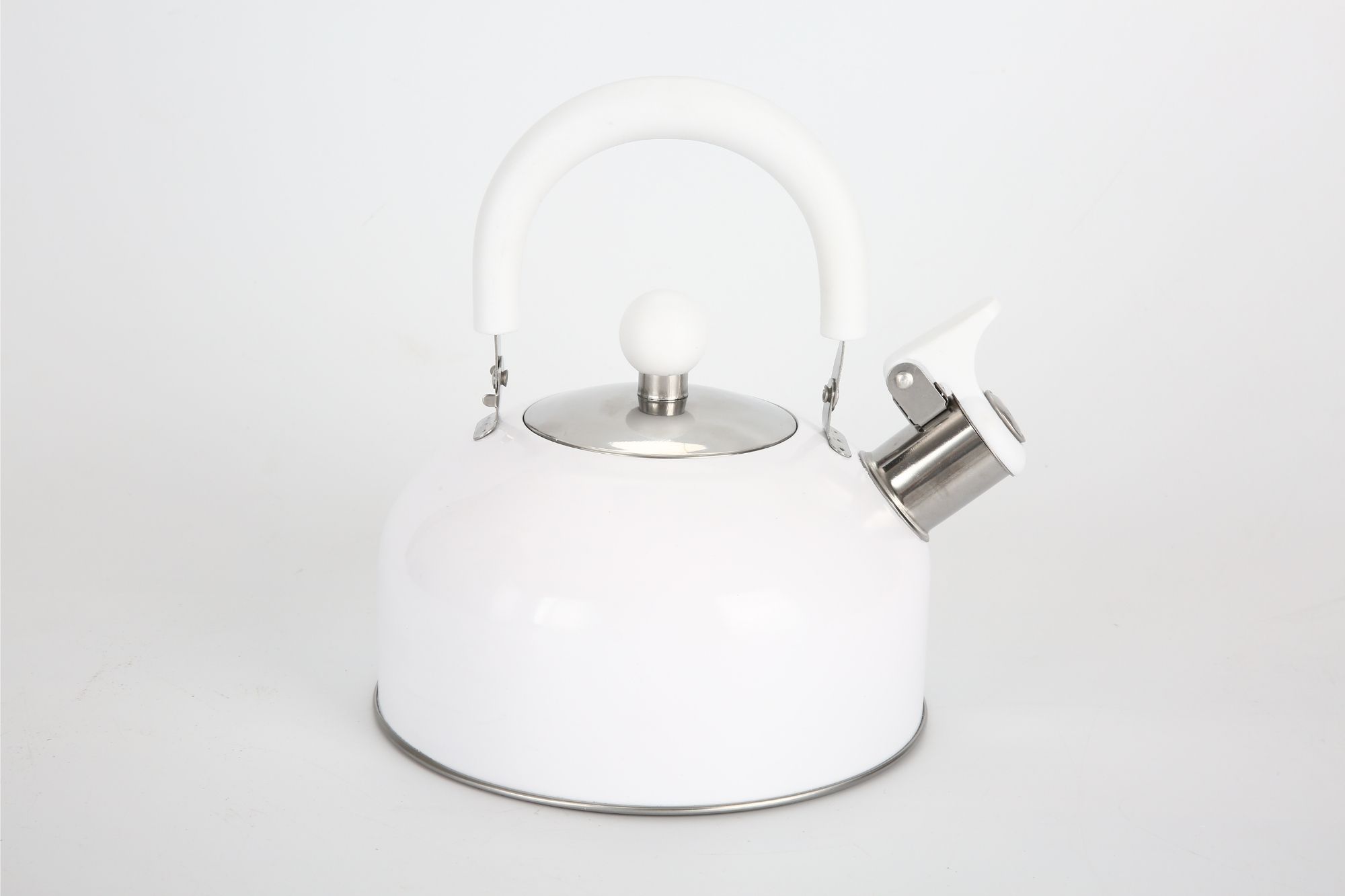 Mainstays 1.8-Liter Stainless Steel Whistling Tea Kettle, White