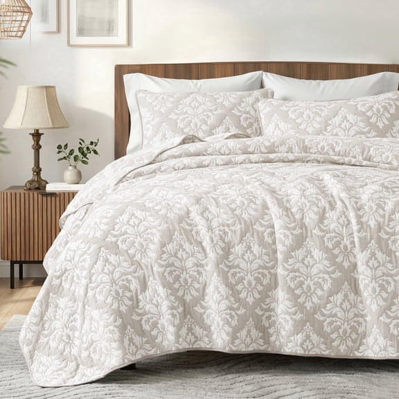 Exclusivo Mezcla Cotton Quilts Queen Size Beige, Soft Breathable Bedspread Gauze Boho Pattern Coverlet Lightweight Queen Quilt Bedding Set for All Seasons( 1 Quilt and 2 Pillow Shams)