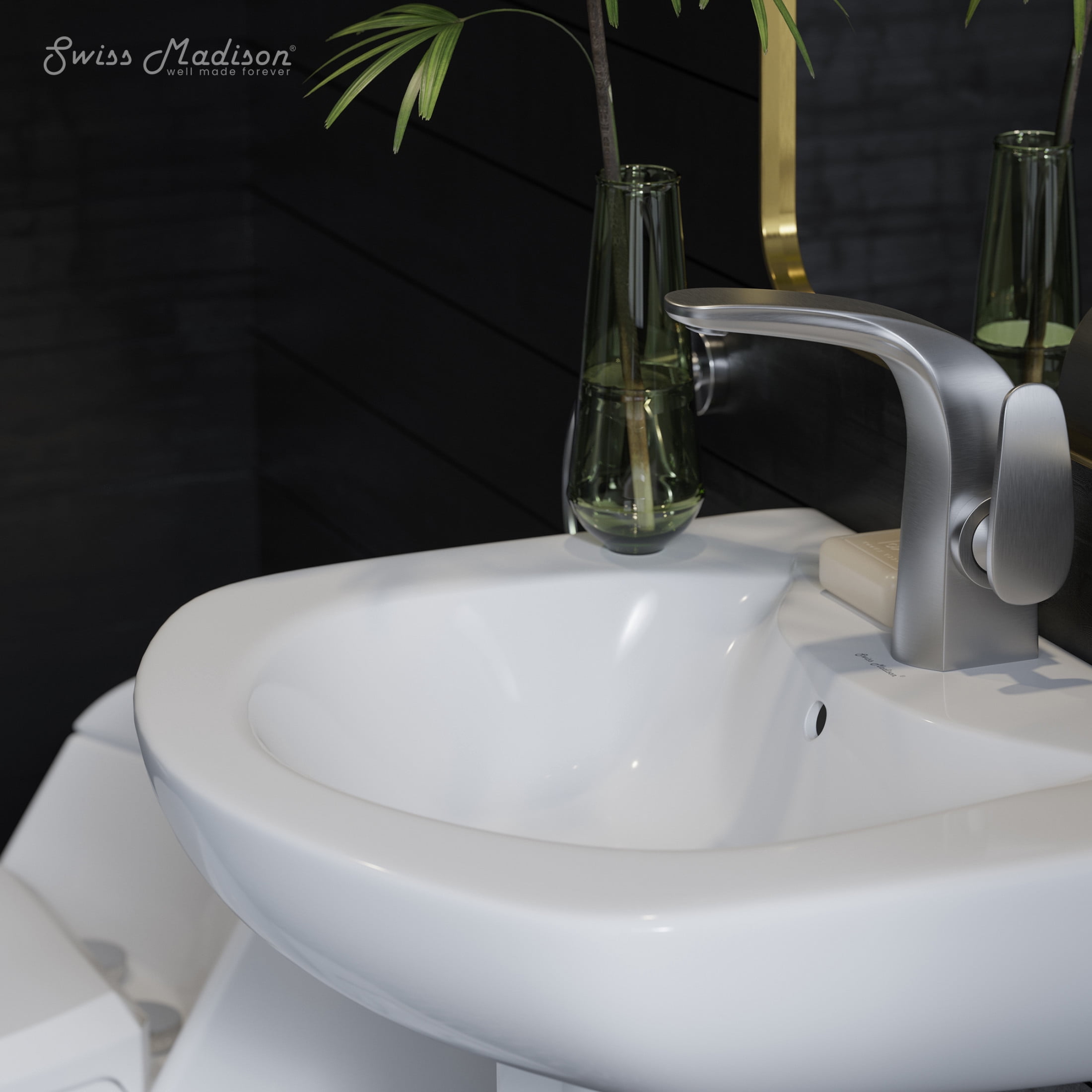 Chateau Single Hole, Single-Handle, Bathroom Faucet in Brushed Nickel