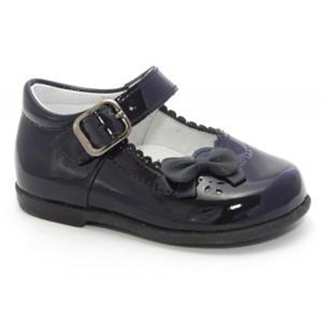 infant black patent shoes