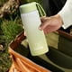 thumbnail image 4 of Botella de Agua Deportiva de 650 Ml (21,9 Oz), a Prueba de Fugas, Motivacional, con Correa Portátil, de Plástico Semitransparente Esmerilado | Gran Capacidad para Gimnasio, Acampada, Senderismo y Fit, 4 of 6
