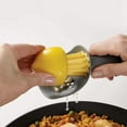thumbnail image 5 of Exprimidor Manual de Plástico de Cocina Exprimidor de Cítricos de Mano de Naranja Limón Portátil de Frutas de Corte de Prensa de Cocina Verde, 5 of 5