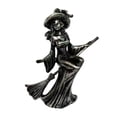 thumbnail image 2 of Figura decorativa de Halloween, estatua de bruja, escultura coleccionable Montar una escoba, 2 of 9