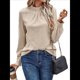 thumbnail image 1 of Camiseta de Larga con Cuello Alto y Ojales para Mujer, Elegante, Informal, , de Negocios, Elástica, con Aberturas Albaricoque XXL, 1 of 9