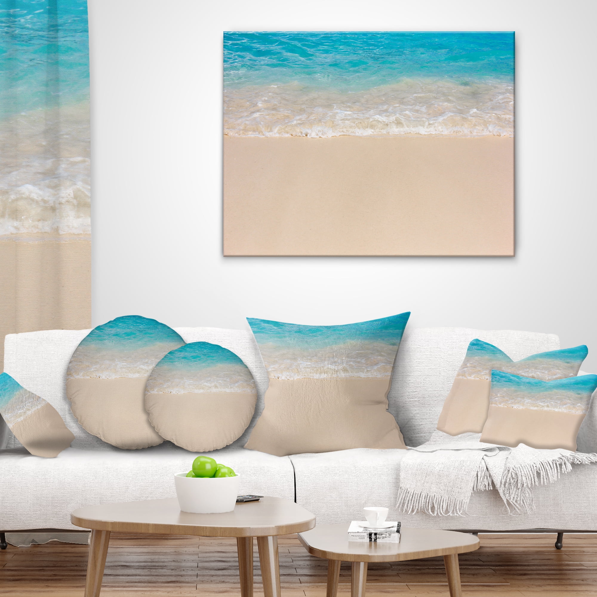 Designart Serene White and Blue Waters - Seashore Throw Pillow - 16x16