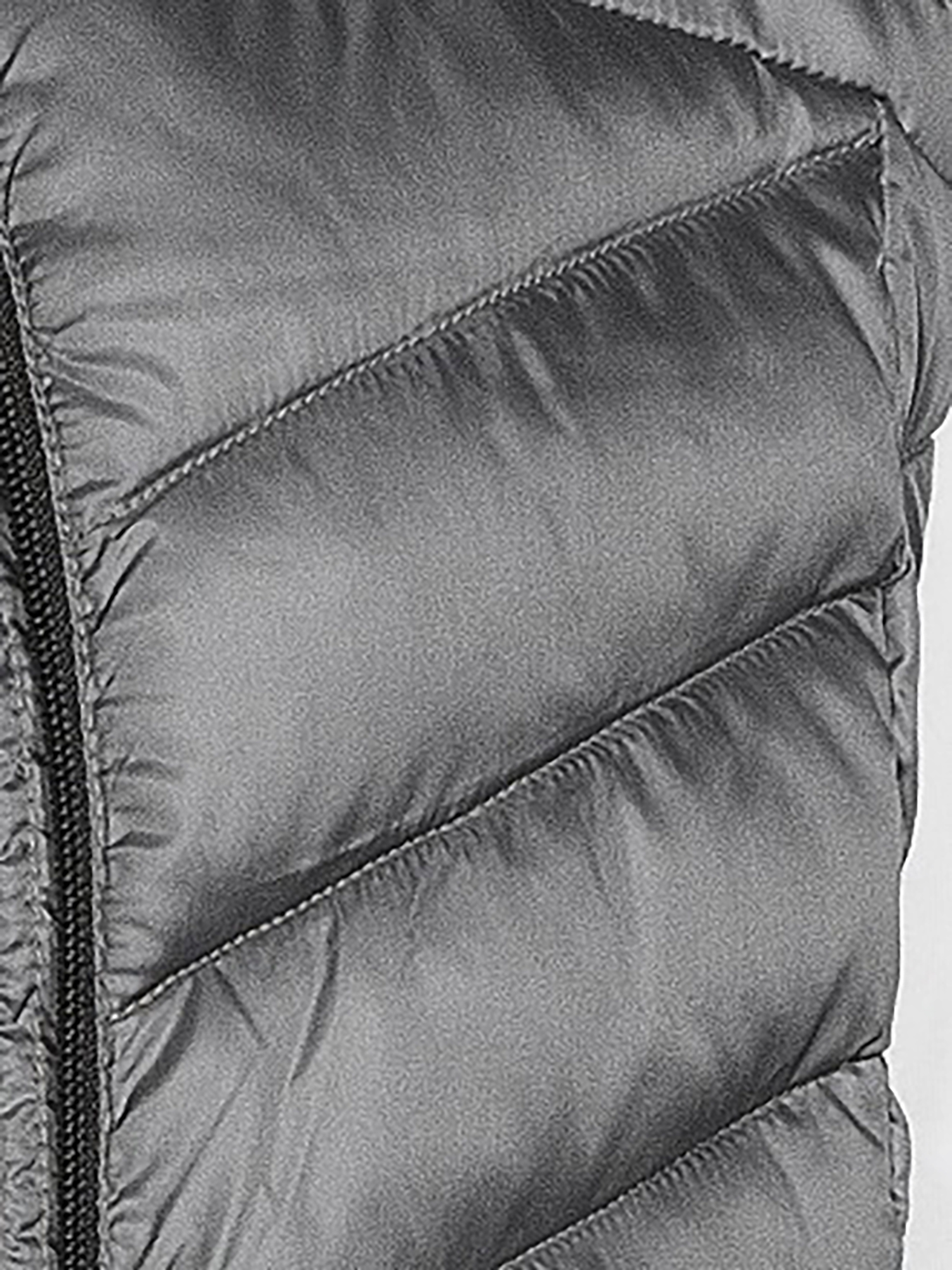 Big Chill Women's Chevron Quilted Puffer Vest - image 4 of 5