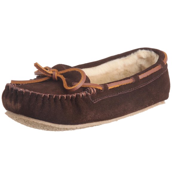Minnetonka Women's Cally Hardsole Moccasin, Chocolate