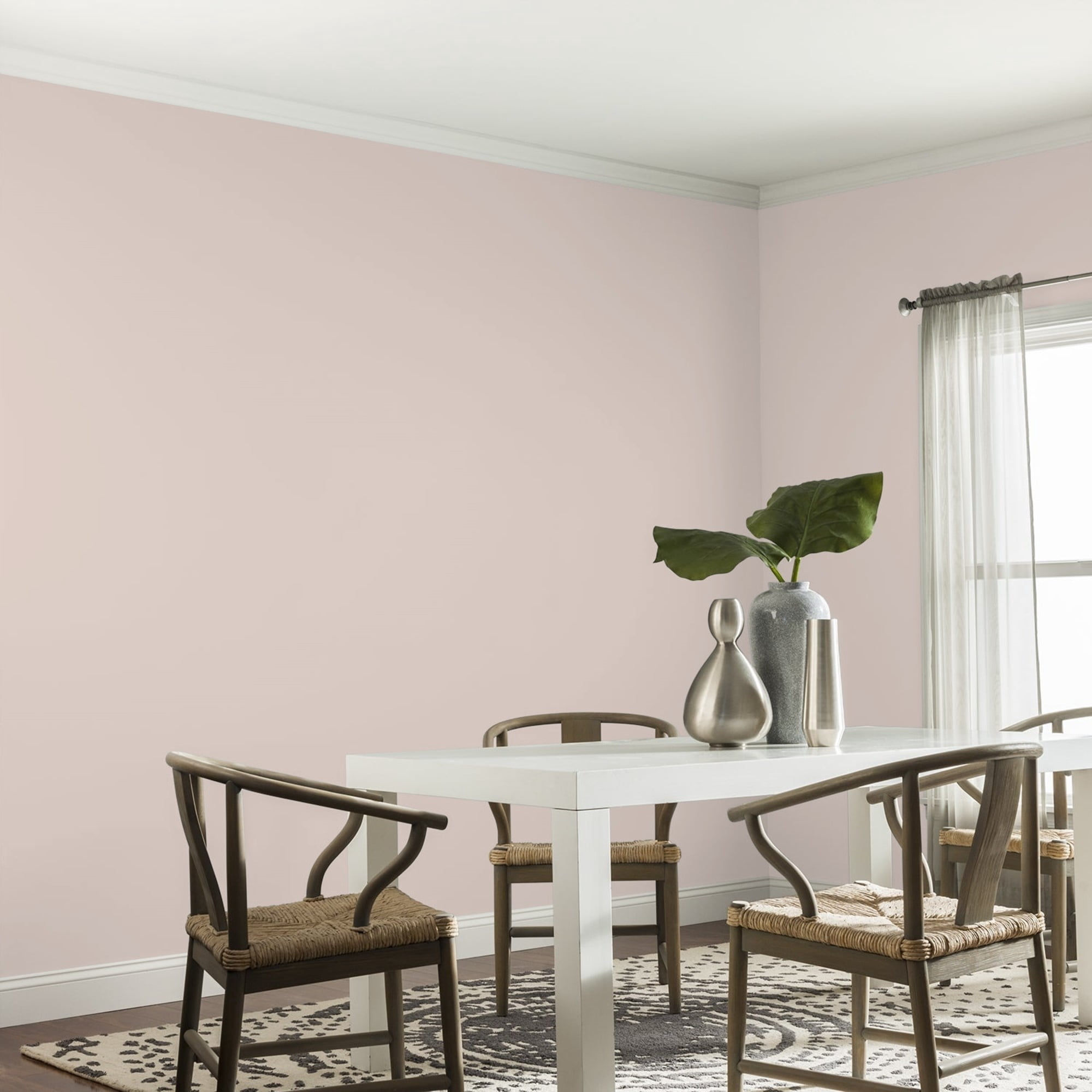 Glidden High Endurance Plus First Kiss Eggshell Interior Paint and Primer, 1 Quart