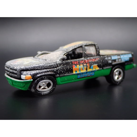 Open Box 1994-2001 DODGE RAM 1500 PICKUP TRUCK HULK SMASHED 1/64 SCALE DIECAST MODEL