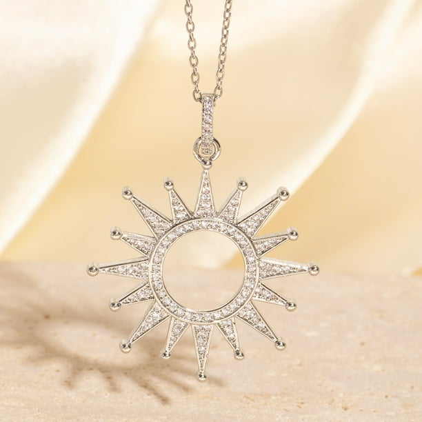 Colgante de zircon ligeramente incrustado en el sol collar dorado de cobre de alta gama de moda joyas de diseño de nicho creativo femenino
