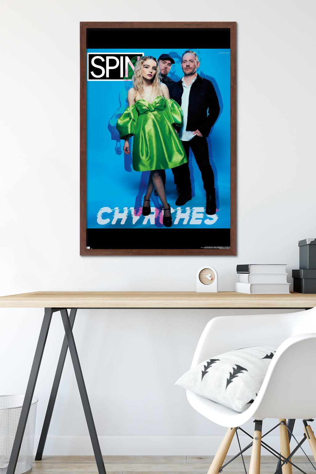SPIN Magazine - CHVRCHES 21 Wall Poster, 22.375" x 34" Framed
