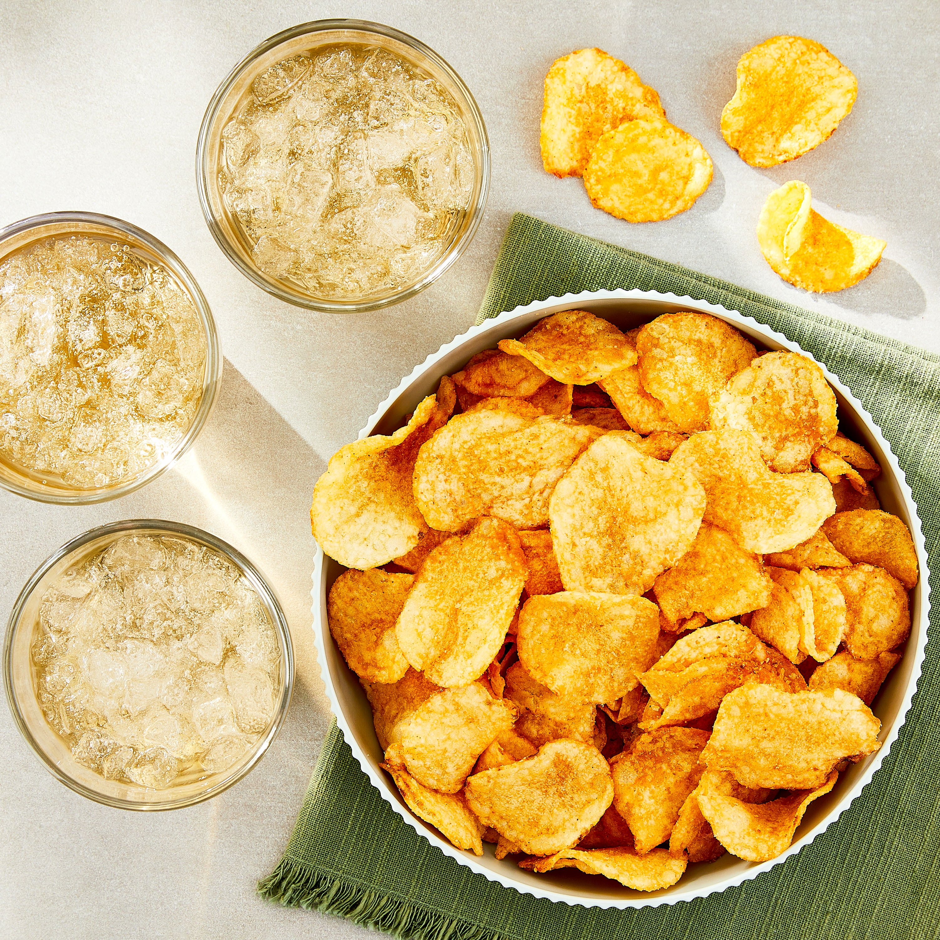 Great Value Kettle Cooked Spicy Jalapeno Potato Chips, 8 oz