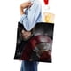 thumbnail image 4 of Captain America Bolso de tela con estampado de lienzo para mujer, bolsa de compras reutilizable y estética, con cremallera interior, regalo para mujer, 35 × 40 cm., 4 of 6