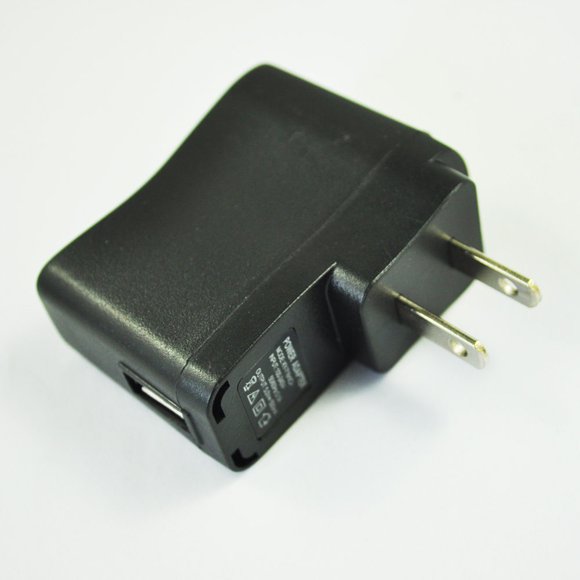 Essen Portable AC 110V-240V to DC 5V 500mA USB Power Adapter Wall Charger US Plug