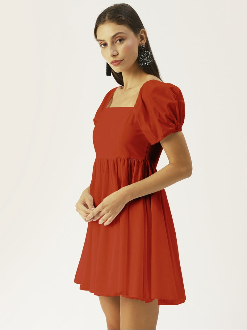 open lace back dress Two-Tone Sleeveless Pleated Short Dress main image 0