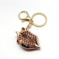 thumbnail image 4 of Llaveros de mujer para mujer, llavero de labios rojos brillantes para bolso de niña o colgante de coche, 4 of 5