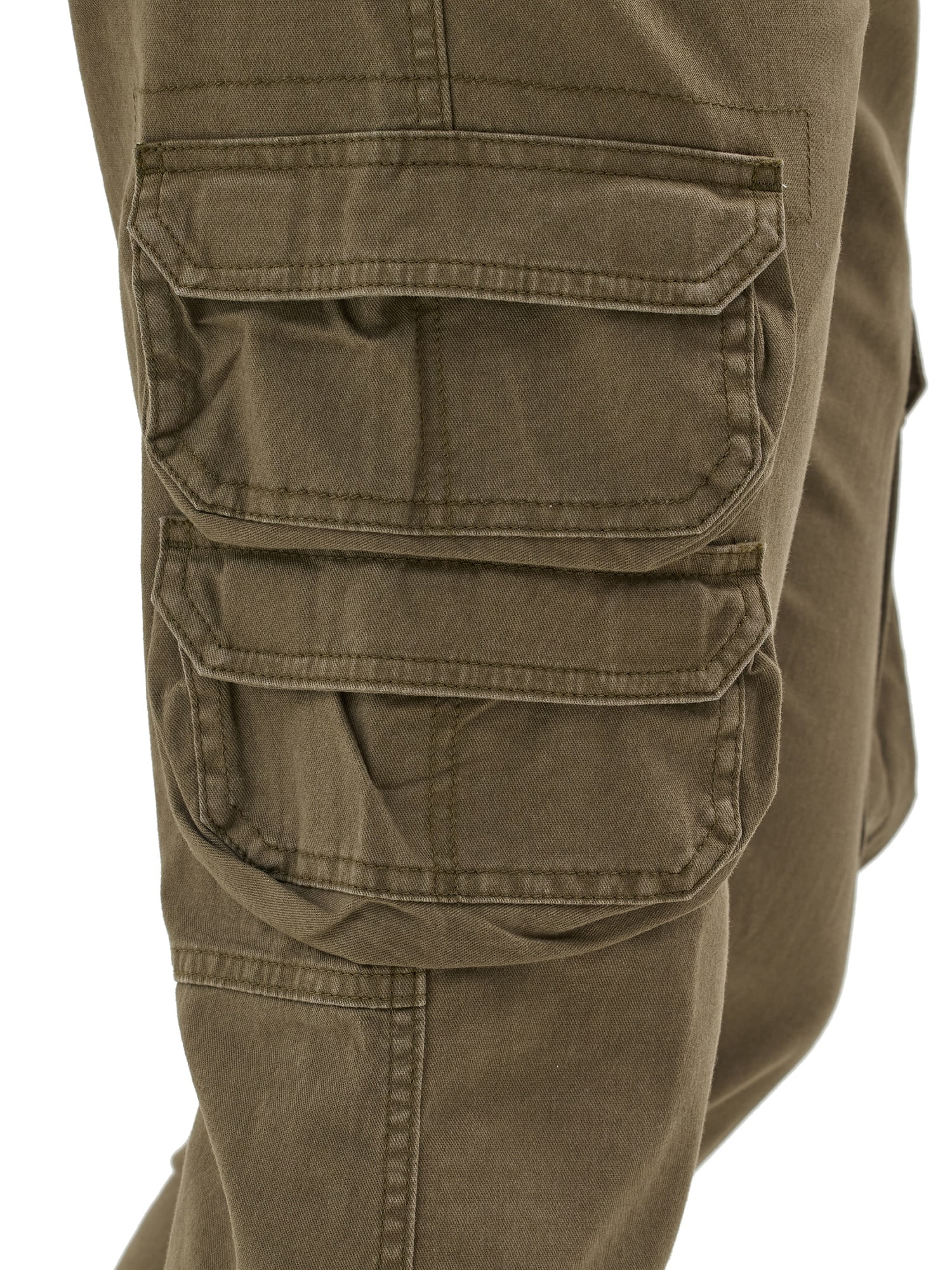 Wrangler® Men's Stretch Taper Leg Regular Fit Cargo Pant