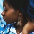 thumbnail image 4 of 1 par de pendientes atrapasueños para mujer, aretes colgantes bohemios con plumas, joyería étnica para mujer, accesorios nativos para mujer, 4 of 8