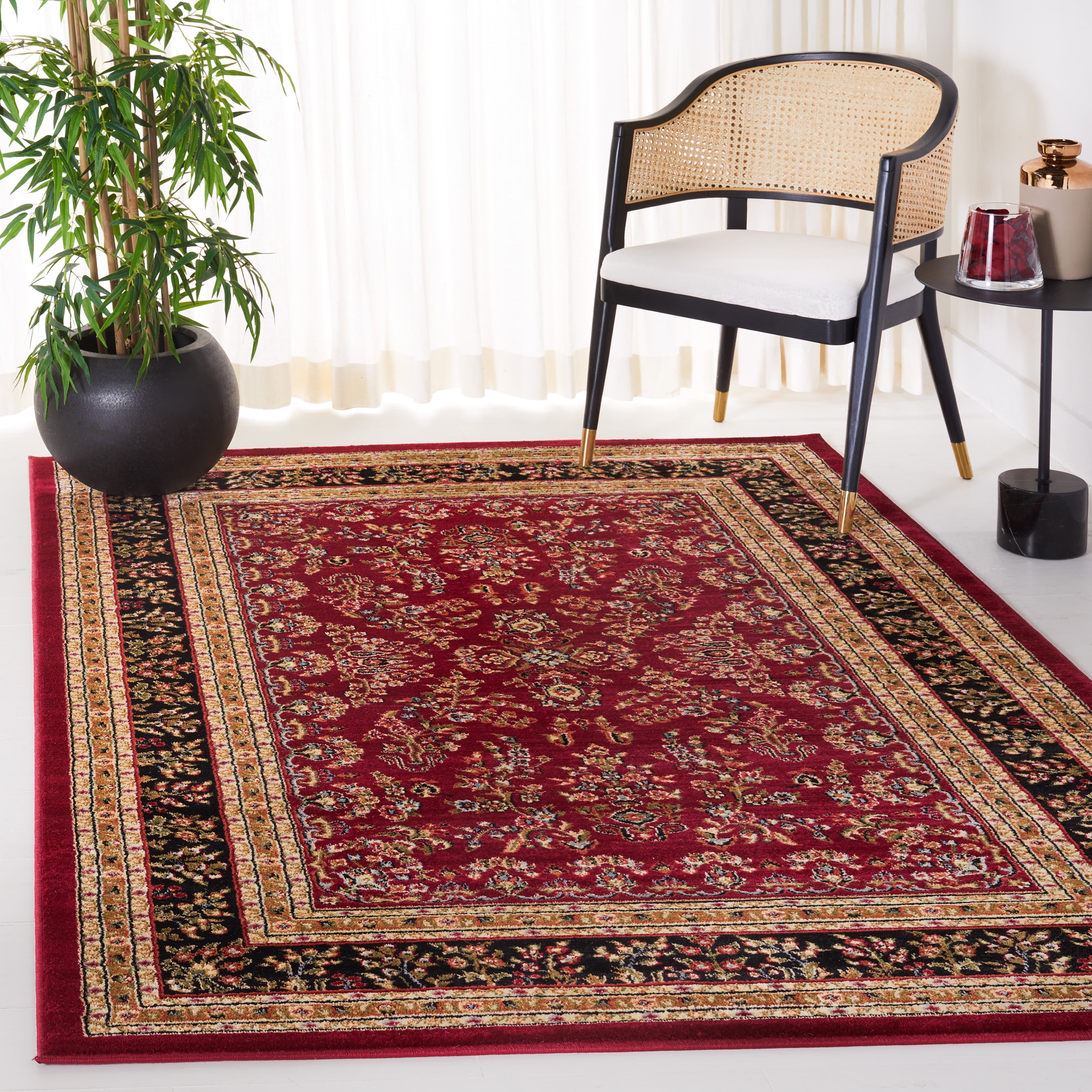 Safavieh Lyndhurst Isadora Floral Area Rug, Red/Black, 5'3" x 5'3" Square